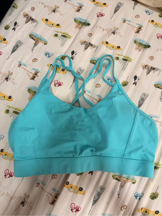 Other - Women’s Turquoise Strappy Sports Bra (Lululemon dupe)